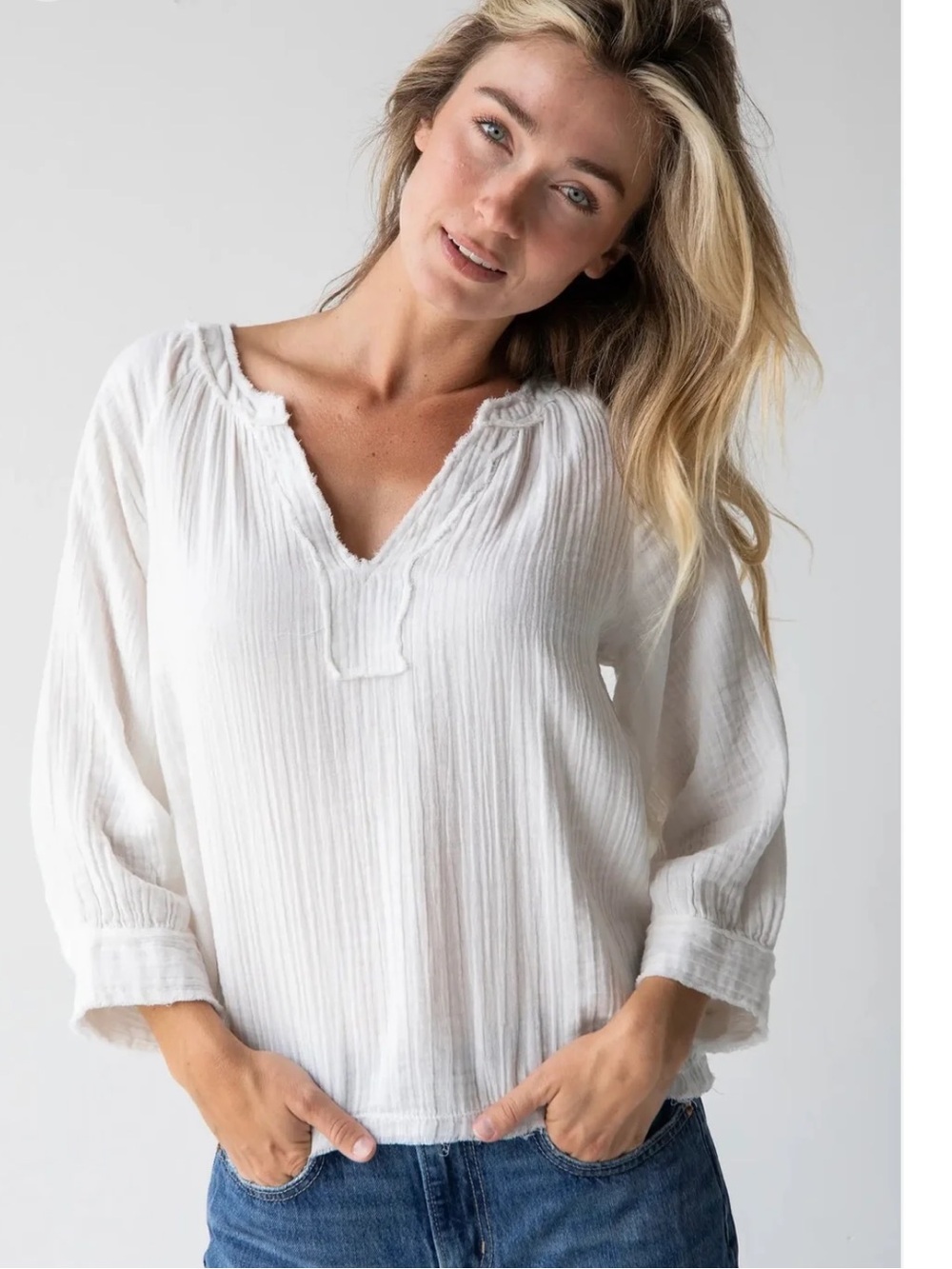 NATURAL LIFE Robyn White Gauze V-Neck Peasant Blouse Top Cotton 3/4 sleeve